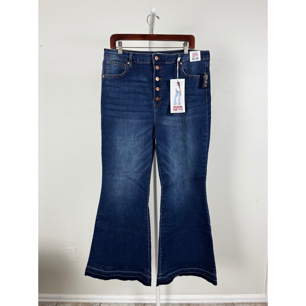Celebrity Pink Jeans Womens 19/34 Dark Wash High Rise Exposed Button Flare Denim